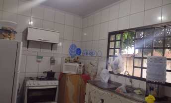 Imagem: Casa esquina Calixtolândia região sul