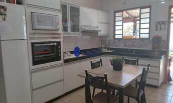 Imagem 5: Casa com 3 Quartos Para Locação no PARQUE RESIDENCIAL DAS FLORES