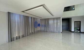 Imagem 3: Residência Excepcional à Venda no Condomínio AnaVille Anápolis