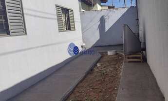 Imagem 2: Prédio Comercial com Residência no Bairro Alvorada à Venda