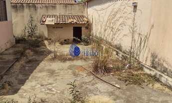 Imagem 3: Área com Casa Construída no Bairro Cidade Universitária