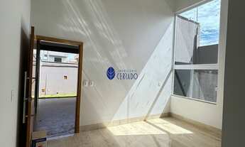 Imagem 3: Casa com 3 Quartos à Venda no Jardins do Lago