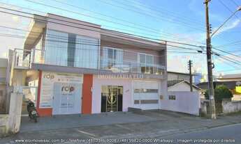 Imagem 2: Ótimo Sobrado com 02 salas comerciais e casa individual no térreo