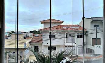 Imagem 3: Apartamento na Praia Comprida de 02 dormitórios com móveis sob medida!