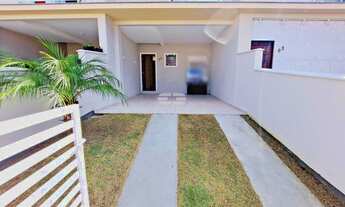 Imagem 3: Procurando sobrado bem localizado e com garagem coberta? Eis a opção