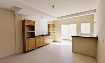 Imagem 5: Procurando sobrado bem localizado e com garagem coberta? Eis a opção