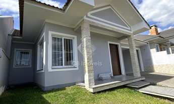 Imagem 2: Bela Casa Com 3 Dormitórios sendo 1 Suíte - Santa Cruz do Sul - RS