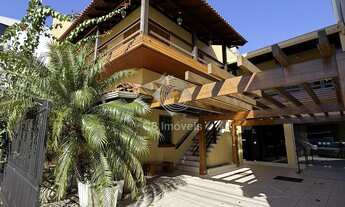 Imagem: Prédio Comercial em Frente à Rodoviária