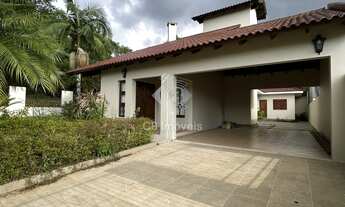 Imagem: Belíssima Casa Mobiliada, com 4 Dormitórios