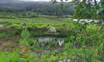 Imagem 6: ÁREA DE 20.000 METROS COM TERRAPLENAGEM