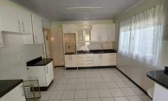 Imagem: CASA PRÓXIMO AO HOSPITAL REGIONAL