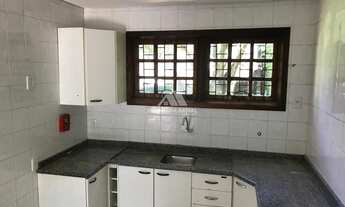 Imagem 3: CASA COM TERRENO GRANDE SANTA MARIA