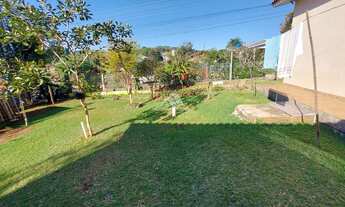 Imagem 4: CASA DE ESQUINA PRÓXIMO AO COLÉGIO