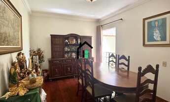 Imagem: Casa no centro, 4 quartos, suíte, ideal