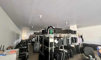 Imagem 2: Loja térrea próxima ao Mercado Municipal, Centro