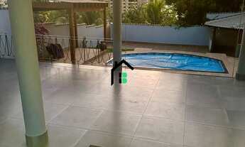 Imagem 6: Casa espaçosa, com lazer, vista incrível e garagem ampla