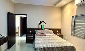 Imagem 7: Casa 2 quartos com suíte, espaço gourmet e quarto extra!