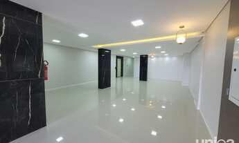 Imagem 2: Cobertura para venda em Santa Maria 4 Dormitórios com 2 Vagas - Ed Bernadete Tam