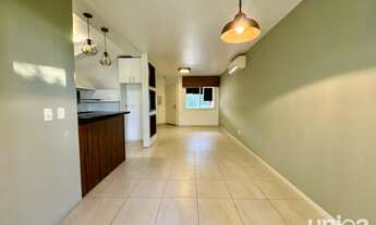 Imagem 6: Casa estilo Sobrado para venda em Santa Maria com 03 dormitórios Garagem para 02