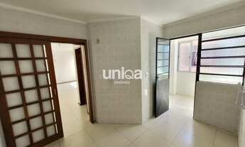 Imagem 5: Amplo kitnet central com banheiro social, cozinha e área de serviço separados. Ó