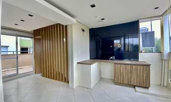 Imagem 2: Cobertura 03 dormitórios para venda com terraço e garagem em Santa Maria