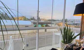 Imagem 4: Sobrado para venda em Santa Maria com 02 Demi-suítes Garagem para 02 carros