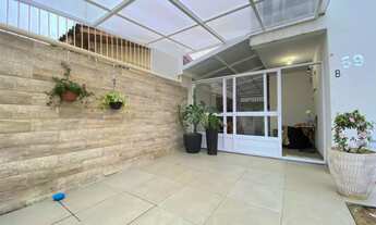 Imagem 5: Sobrado para venda em Santa Maria com 02 Demi-suítes Garagem para 02 carros