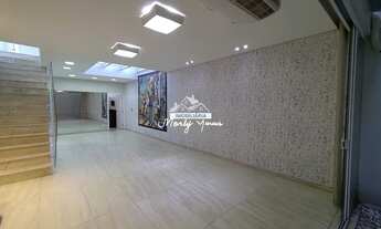 Imagem 2: Casa com 02 Dormitórios à Venda, 220m²