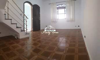 Imagem 7: Casa com 03 Dormitórios à Venda, 250m²