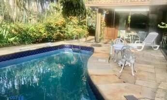 Imagem 1: Casa a Venda AT:467m² AC:400m²