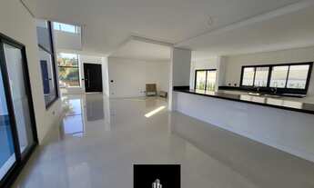 Imagem 4: Casa no Condomínio Alphaville Nova Esplanada 3