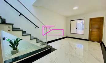 Imagem 7: Sobrado frontal com quintal gourmet pronto