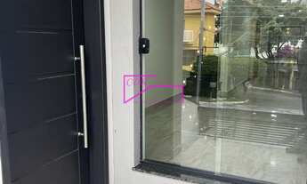 Imagem: Lindo sobrados novos metrô Guilherme Giorgi