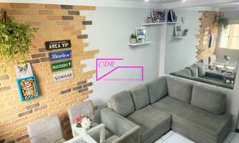 Imagem 2: Sobrado em condomínio fechado