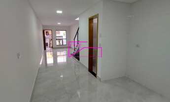 Imagem 2: Sobrado novo próximo ao metrô