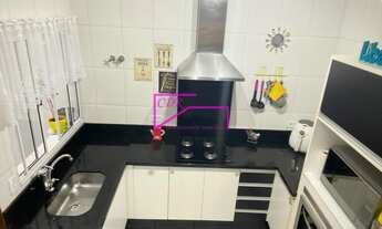 Imagem 6: Sobrado em condomínio fechado