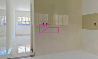 Imagem 7: Sobrado frontal com quintal