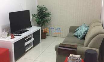 Imagem: Lindo apartamento com 2 quartos, porcelanato