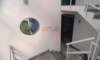 Imagem 4: Predio comercial inteiro no bairro Novo Cavaleiros