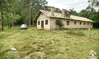 Imagem: Sítio de 28ha com Córrego e Área de Campo