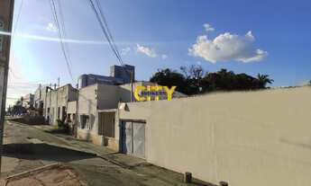 Imagem: Terreno Comercial na Fernando Correia