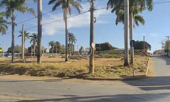 Imagem 6: Área Comercial à Venda – Perfeita para Lojas, Galpões ou Centro Comercial