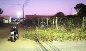 Imagem: Grande Terreno à Venda  Documentação