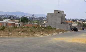 Imagem: Terrenos à Venda no Bairro Monte Belo