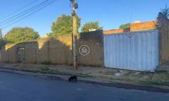 Imagem: Terreno à Venda