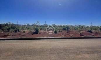 Imagem 2: Terreno Amplo e Bem Localizado – Ideal para Construção