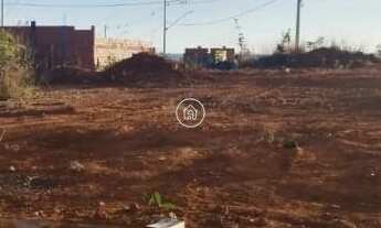 Imagem: Terreno à Venda  Excelente Localização