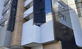 Imagem 3: Ampla sala comercial no centro de Garibaldi