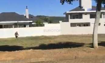 Imagem 3: Terrenos em condomínio fechado