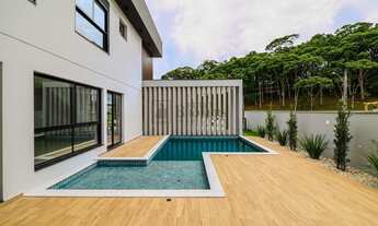 Imagem 7: Casa com 4 suítes e 4 vagas à venda no condomínio Caledônia em Camboriú/SC